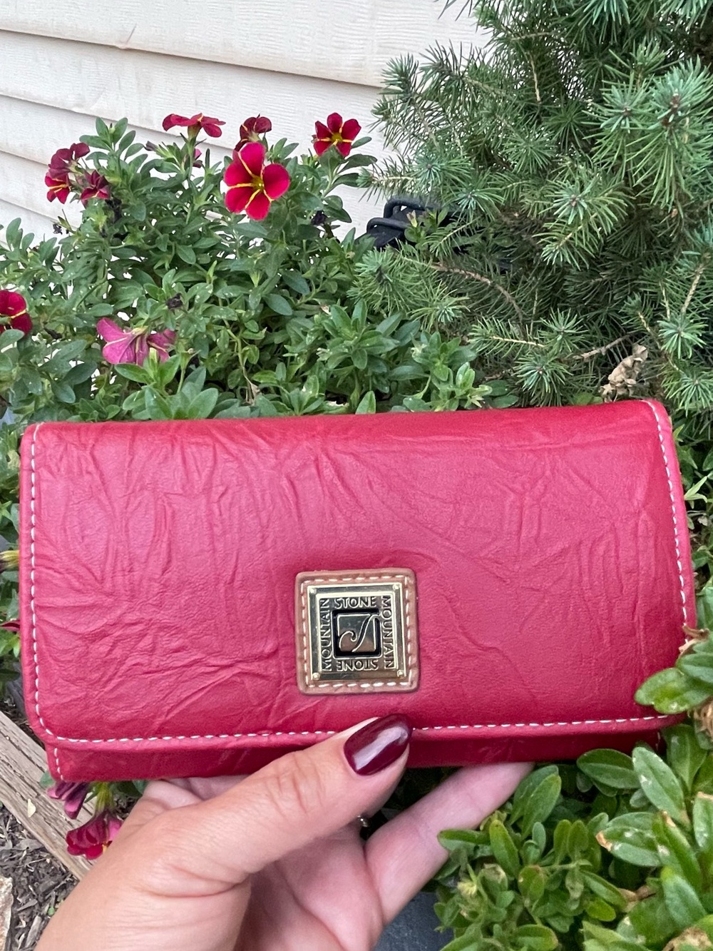 Stone Mountain Red Leather Wallet